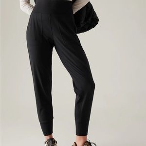 Athleta Venice Midrise Jogger